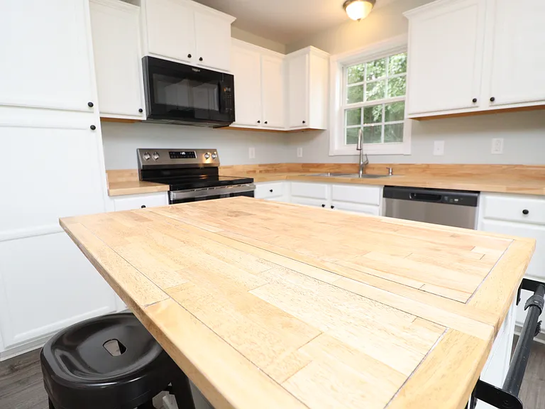 1041 Parkers Ridge Dr — Photo 9
