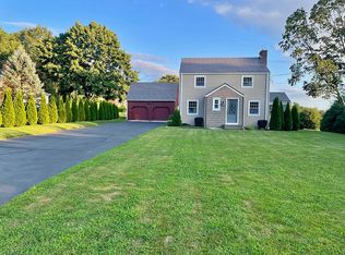 102 Chestnut Hill Rd, Glastonbury, CT 06033