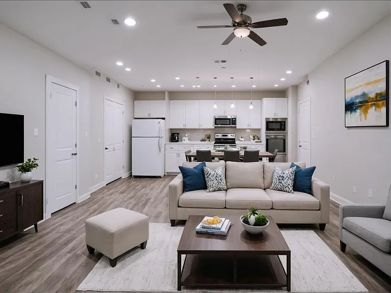 3312 Luna Ave #A — Photo 1