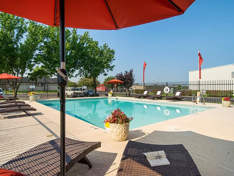 Brookwood on 86th - Move-In Today and Receive a $500 Visa Gift Card! — Photo 42