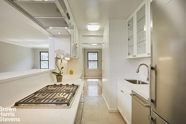 Rented by Brown Harris Stevens | media 15