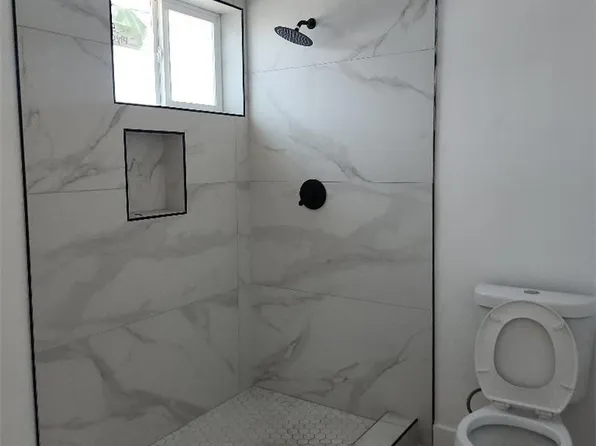 10531 Alexander Ave, South Gate, CA 90280