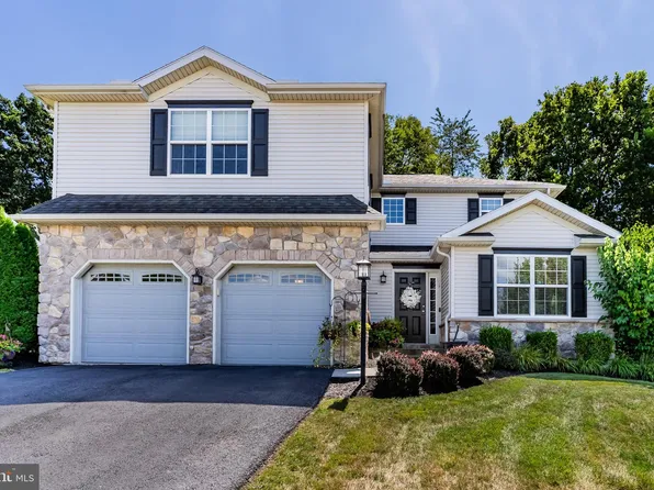 15 Wargo Ln, Dillsburg, PA 17019