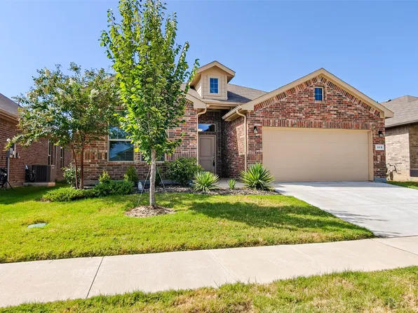 213 Mossy Cliff Ln, Haslet, TX 76052