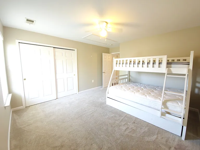 234 Flagstaff Cir — Photo 74