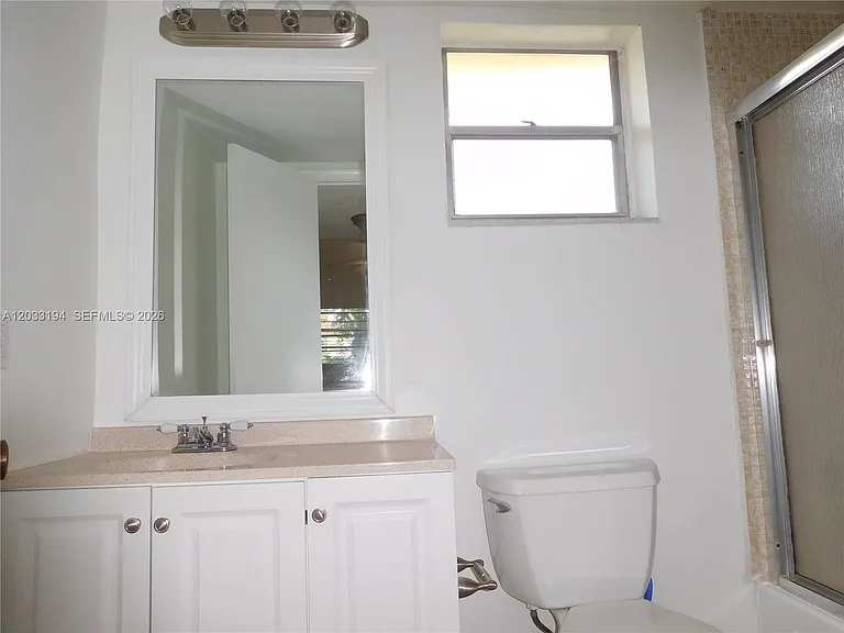 2790 NE 201st Ter #H101 — Photo 8