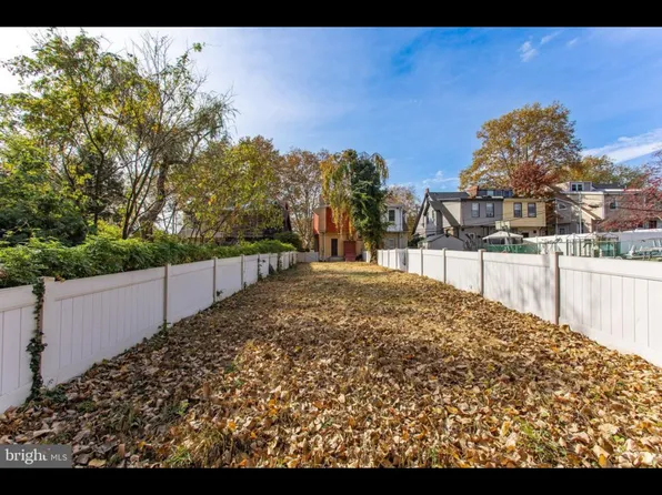 953 Fillmore St, Philadelphia, PA 19124