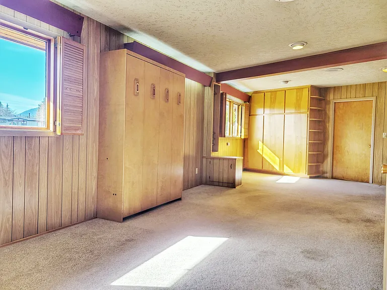 1109 Birch St — Photo 24