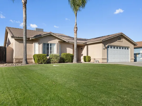 407 Calle Talamantez, Delano, CA 93215