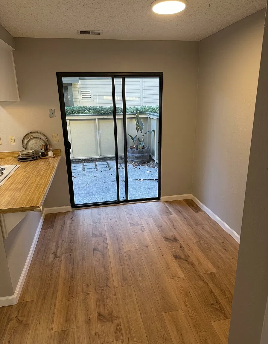 2 bed, 1.5 bath, 1190 sqft, $2,900 — Photo 2