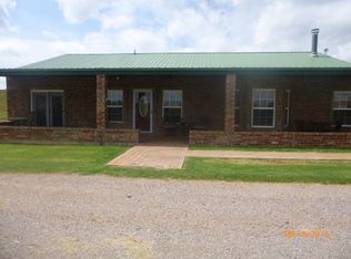 11008 N 1910 Rd, Sayre, OK 73662