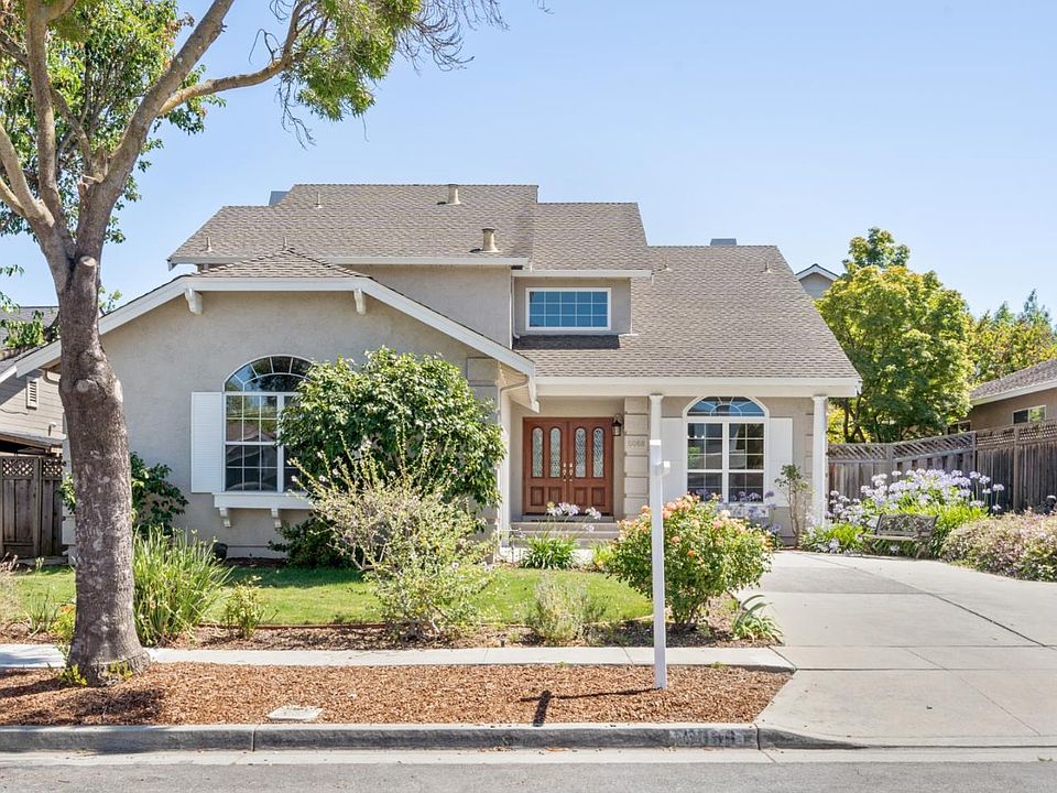 1st image of 5056 Woodbrae Ct