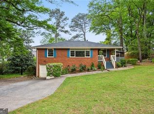286 Sourwood Dr, Marietta, GA 30062