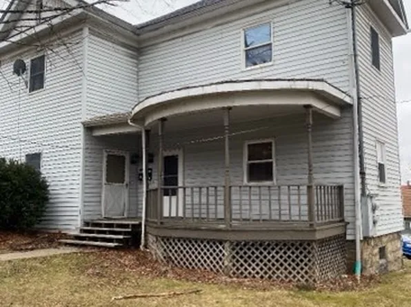 117 E High St, Kingwood, WV 26537