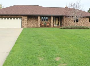 5100 N McCarthy Rd, Appleton, WI 54913