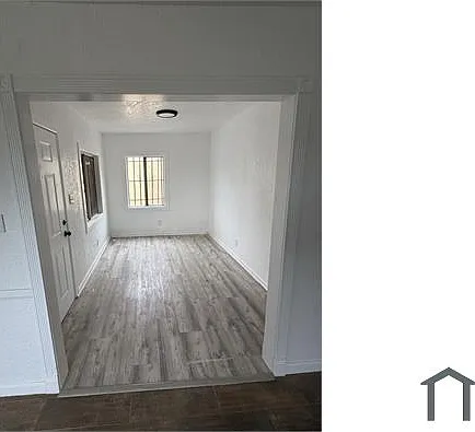 11100 S Normandie Ave #3 — Photo 2