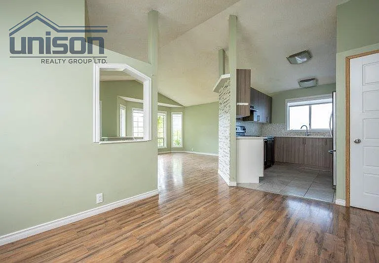 262 Martinwood Pl NE — Photo 3