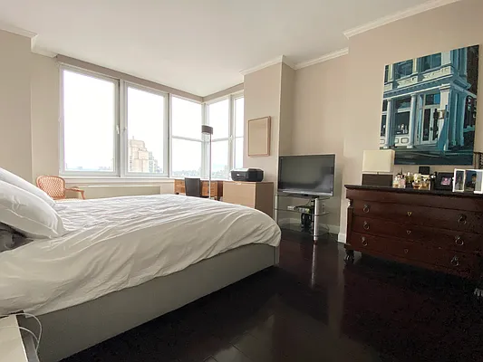 Sold by Keller Williams NYC | media 9