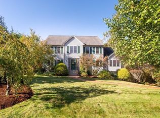 25 Blueberry Dr, Mendon, MA 01756