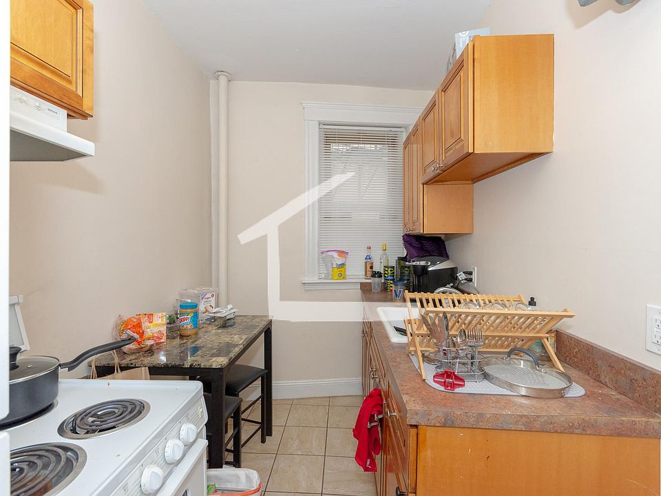 2nd image of 55 Park Dr #41