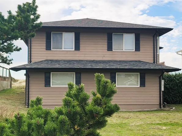 32805 G Street, Ocean Park, WA 98640