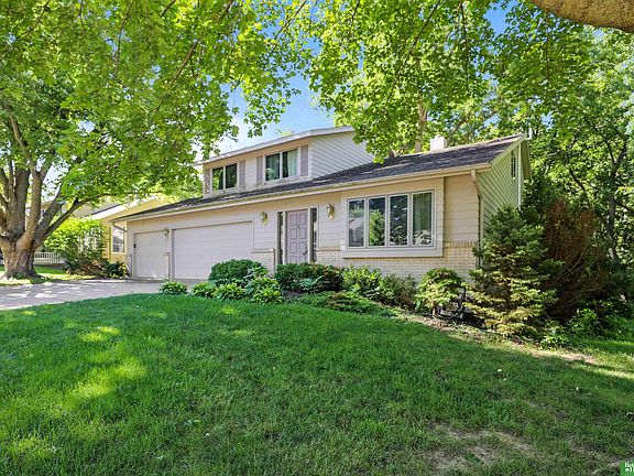 3rd image of 11656 Quail Dr