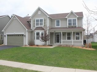 611 Ebony Dr, Oswego, IL 60543