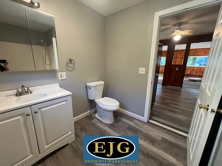 11 Ashuelot Main St #5 — Photo 27