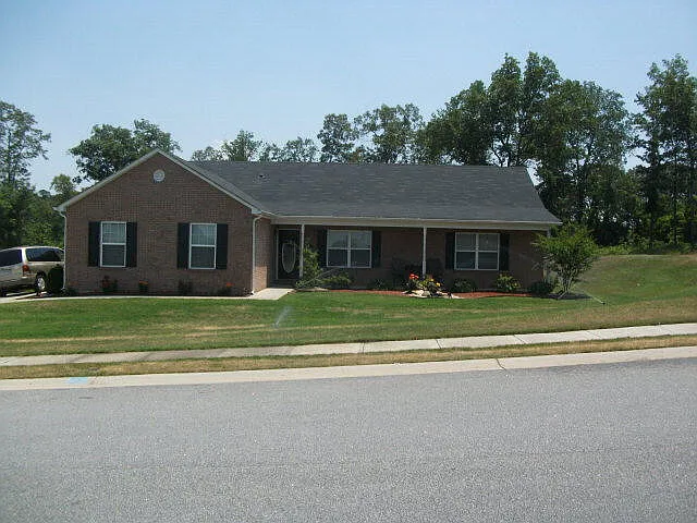 3022 Pepperhill Dr