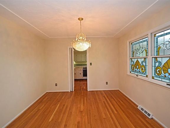 4th image of 5625 Little Flower Ave