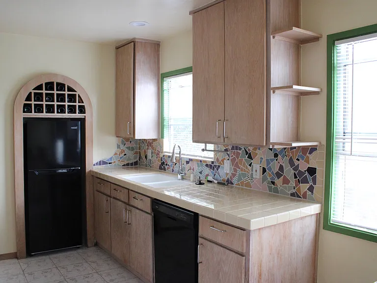 2516 Ozone Ct — Photo 22