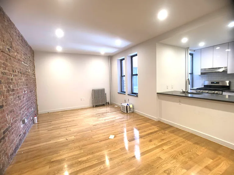 3971 Gouverneur Ave #3F — Photo 1