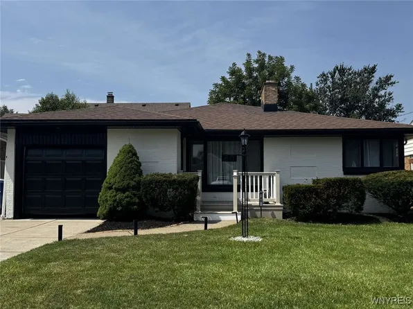 80 Edge Park Ave, Buffalo, NY 14216