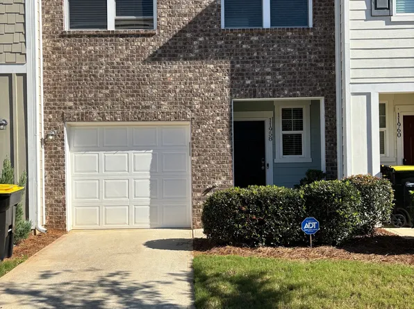11958 Fuller St, Hampton, GA 30228