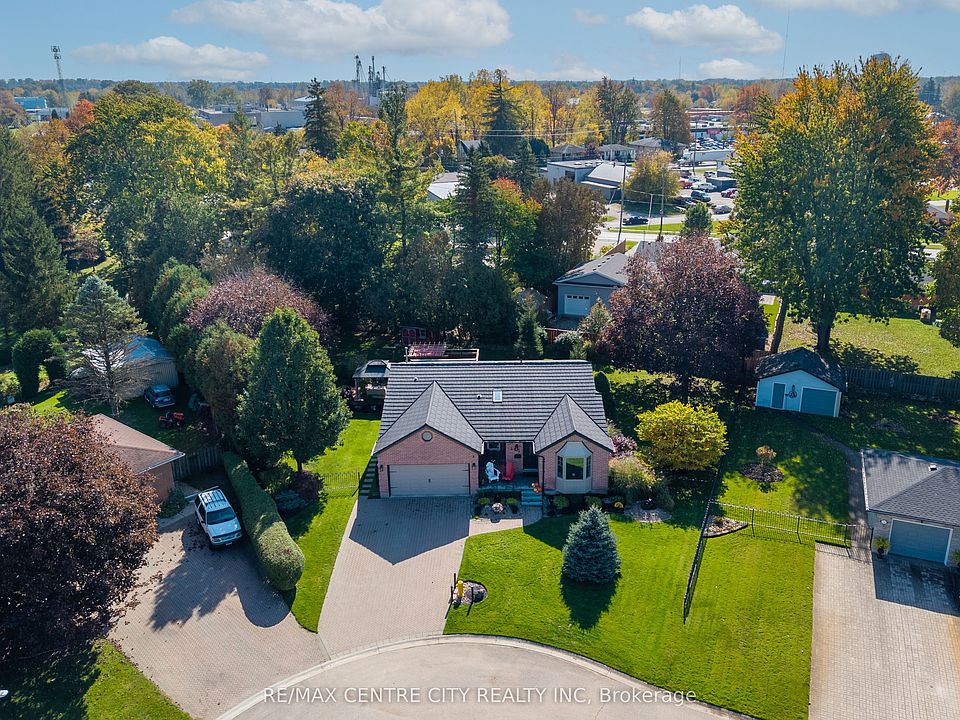 1st image of 252 Mill Pond Cres