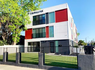 1476 W 37th Pl, Los Angeles, CA 90018