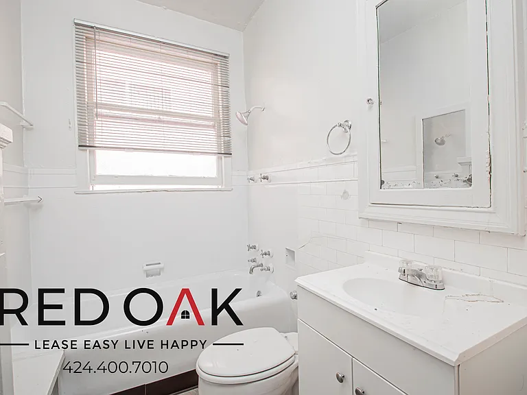 335 S Berendo St #207 — Photo 14