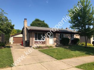 29586 Gregg Dr, Roseville, MI