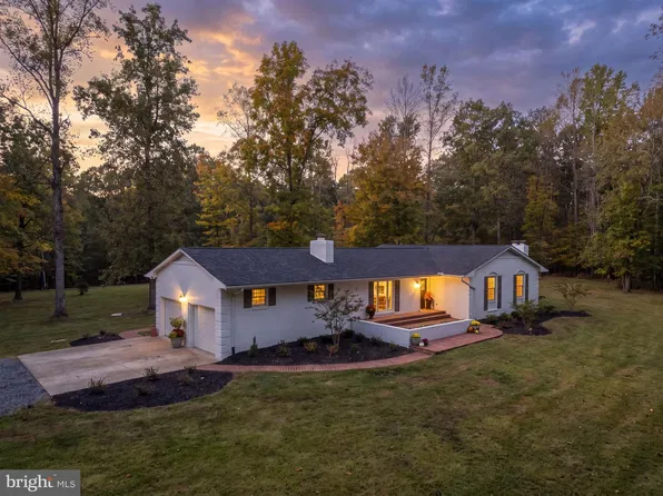 13310 Country Way Cir, Fredericksburg, VA 22407