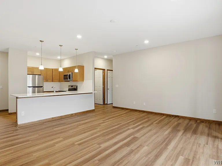 1130 Orchard Park Rd — Photo 8