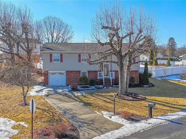 522 Willow St, Pottsville, PA 17901