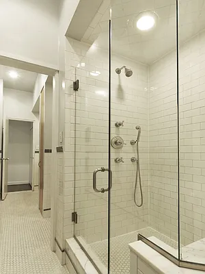 Sold by Sotheby's International Realty | media 9