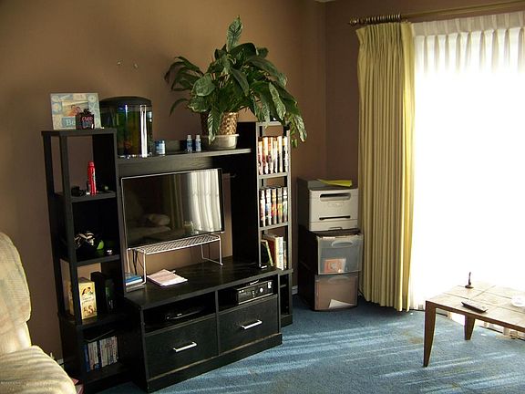 2nd image of 103 Algiers Ct #11