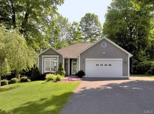 199 Skokorat Rd, Beacon Falls, CT 06403