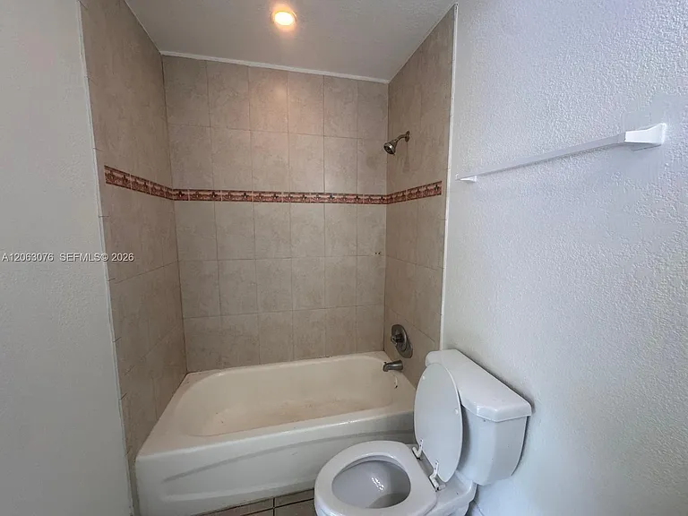 3342 NW 9th Ave #3344 — Photo 35