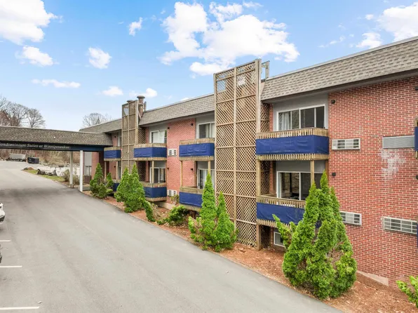 131 Lake Street #222, Gilford, NH 03249