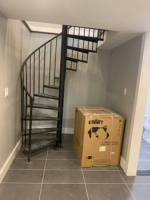 Rented by Delmark Realty LLC | media 16