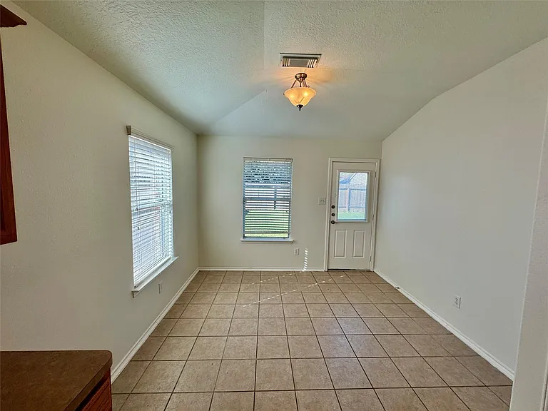 20111 Sweet Magnolia Pl — Photo 9