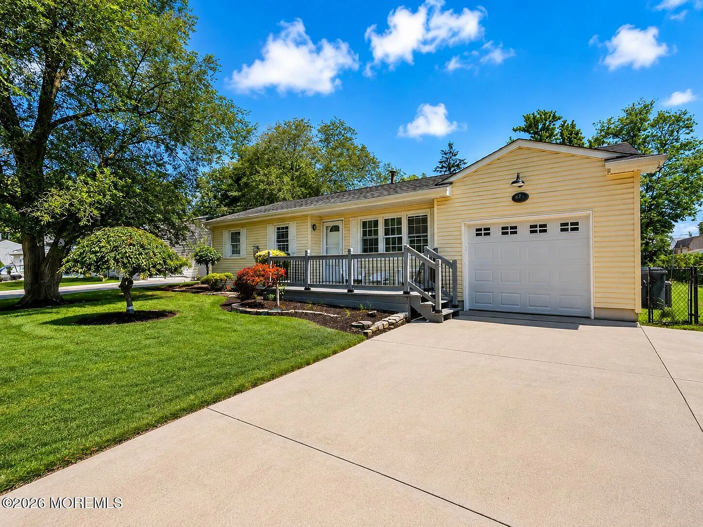 3 bed, 1296 sqft, $3,000 — Photo 2