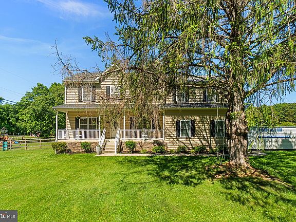 2nd image of 2020 Millers Mill Rd